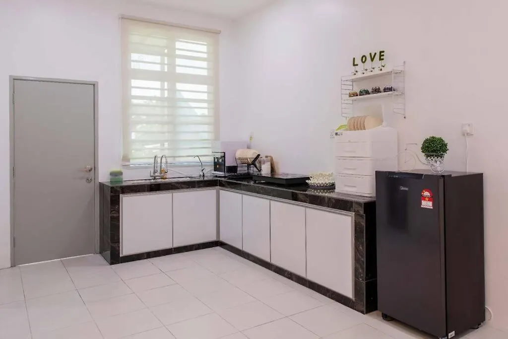 Pillow Cottage Semi-D Home Stay Town Malacca