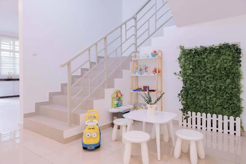 Pillow Cottage Semi-D Home Stay Town Malacca